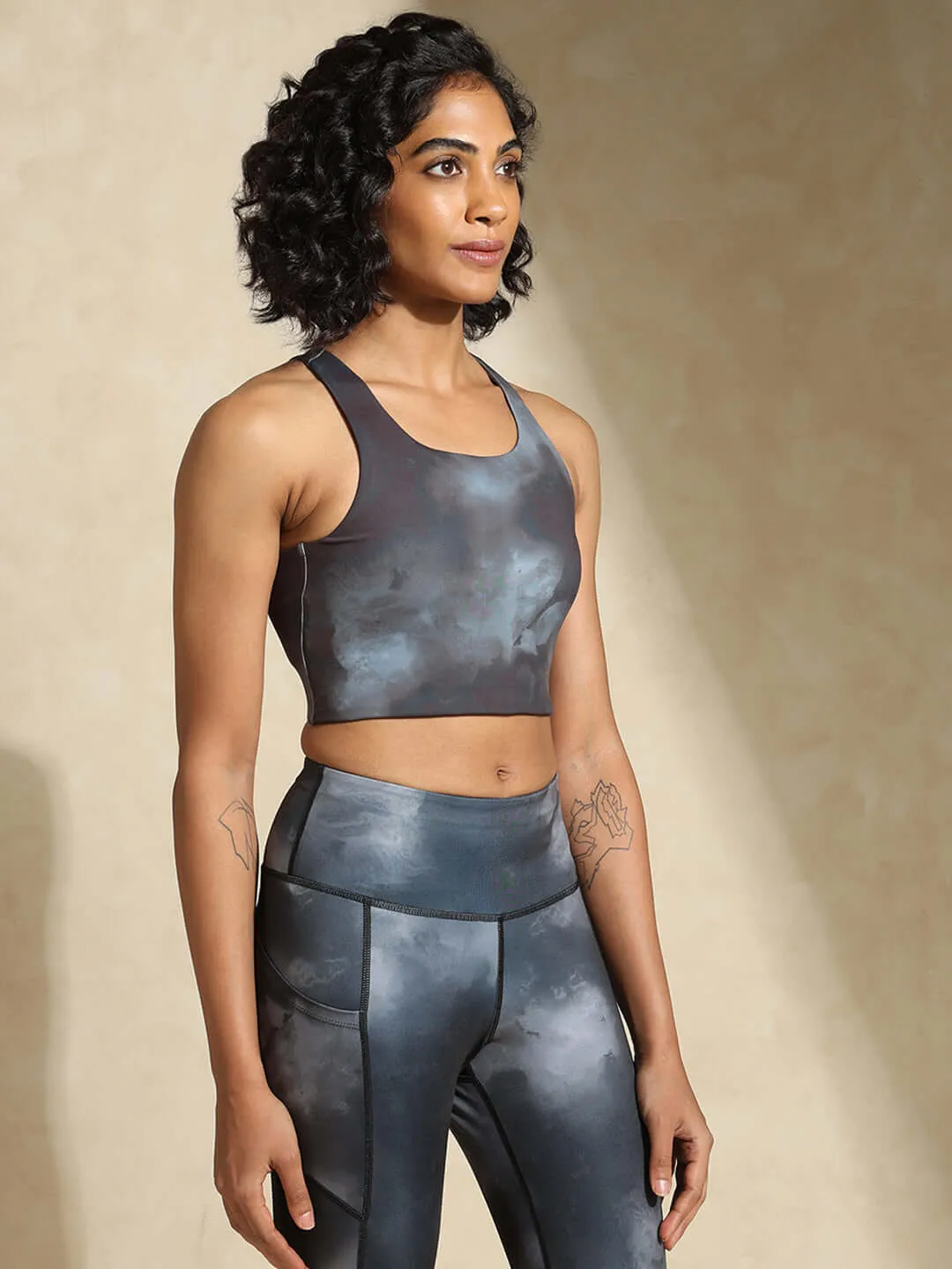 Acid Wash High Impact Action Bra & Aura Leggings