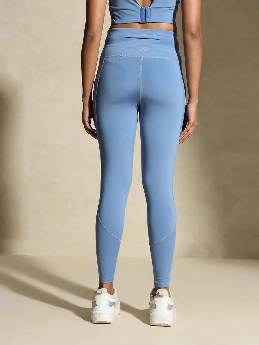 Cerulean High Impact Action Bra & Aura Leggings