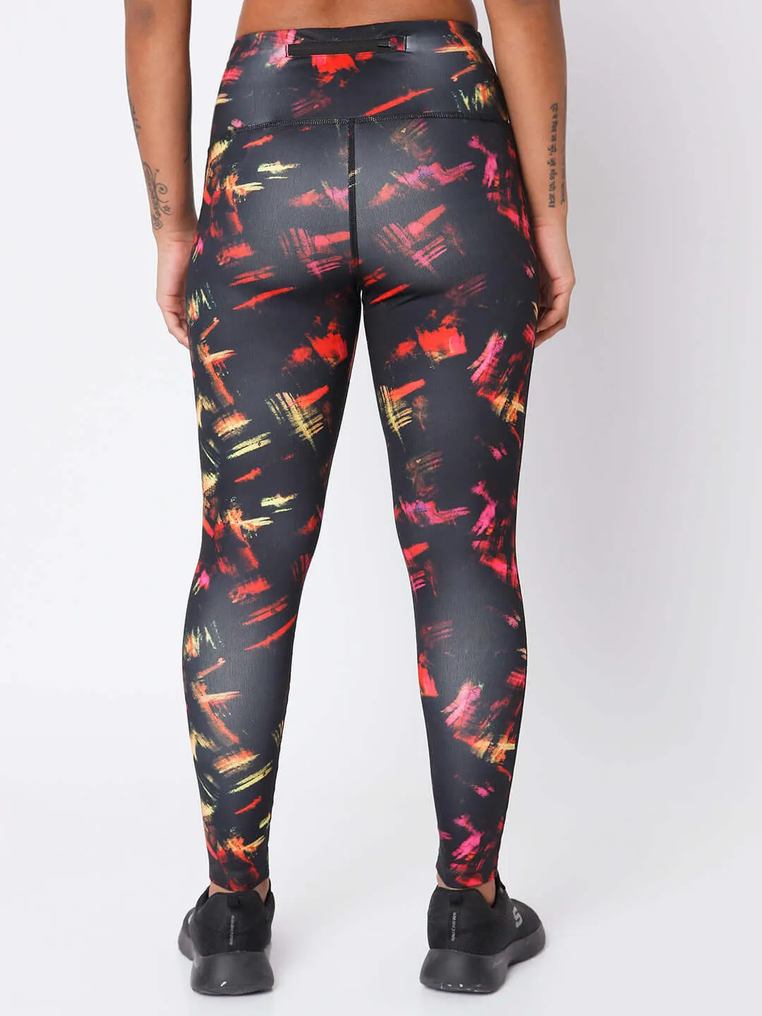 Graphic Performance Leggings Red Marks