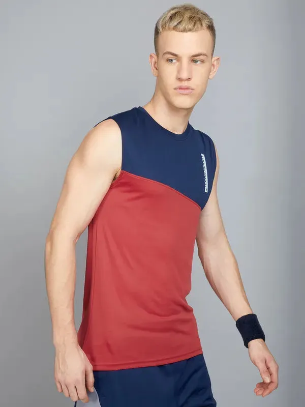 Men Colorblock Slim Fit Crew Neck Innerwear Vest with TECHNO COOL 