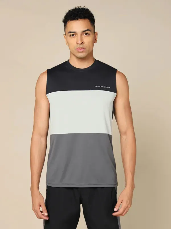 Men Colorblock Slim Fit Crew Neck Innerwear Vest with TECHNO COOL 