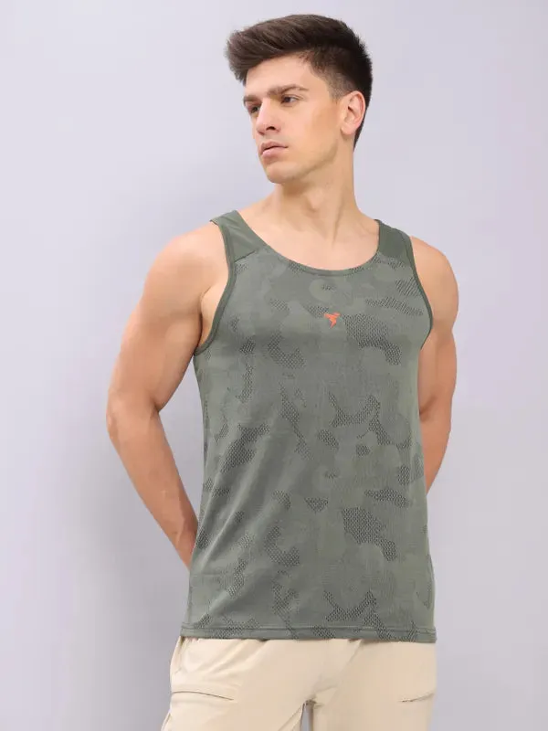 Men Colorblock Slim Fit Crew Neck Innerwear Vest with VENTMESH