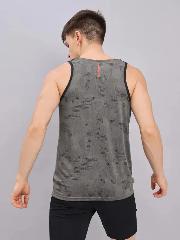 Men Colorblock Slim Fit Crew Neck Innerwear Vest with VENTMESH