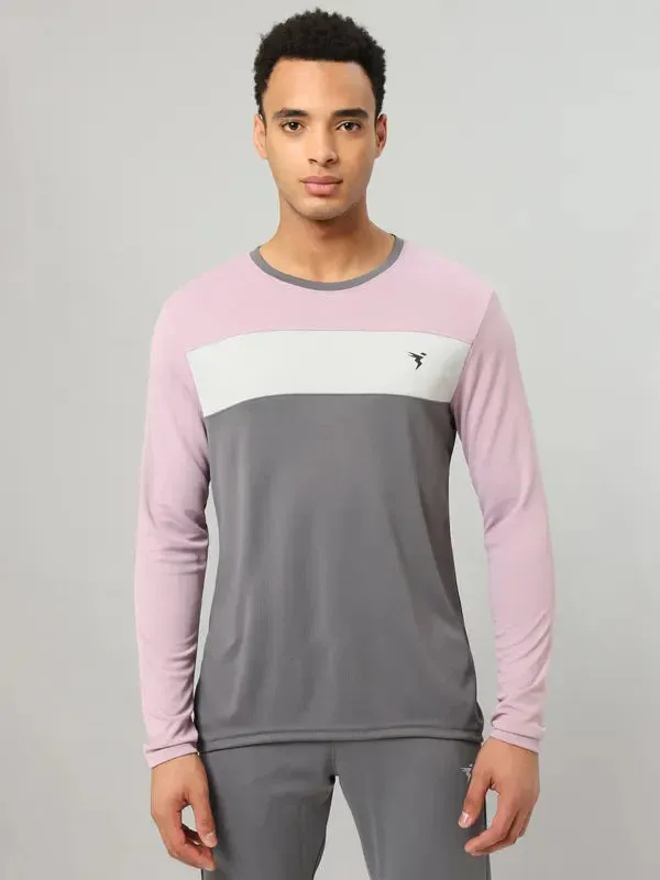 Men Colorblock Slim Fit Crew Neck T-shirt with MATPIQ