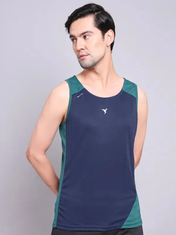 Men Colorblock Slim Fit Scoop Neck Innerwear Vest with TECHNO COOL 