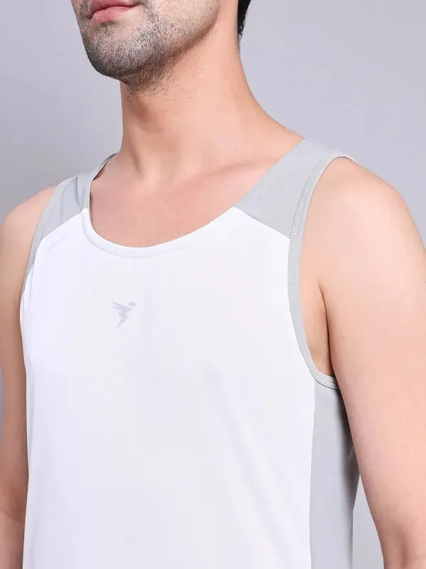 Men Colorblock Slim Fit Scoop Neck Innerwear Vest with TECHNO COOL 