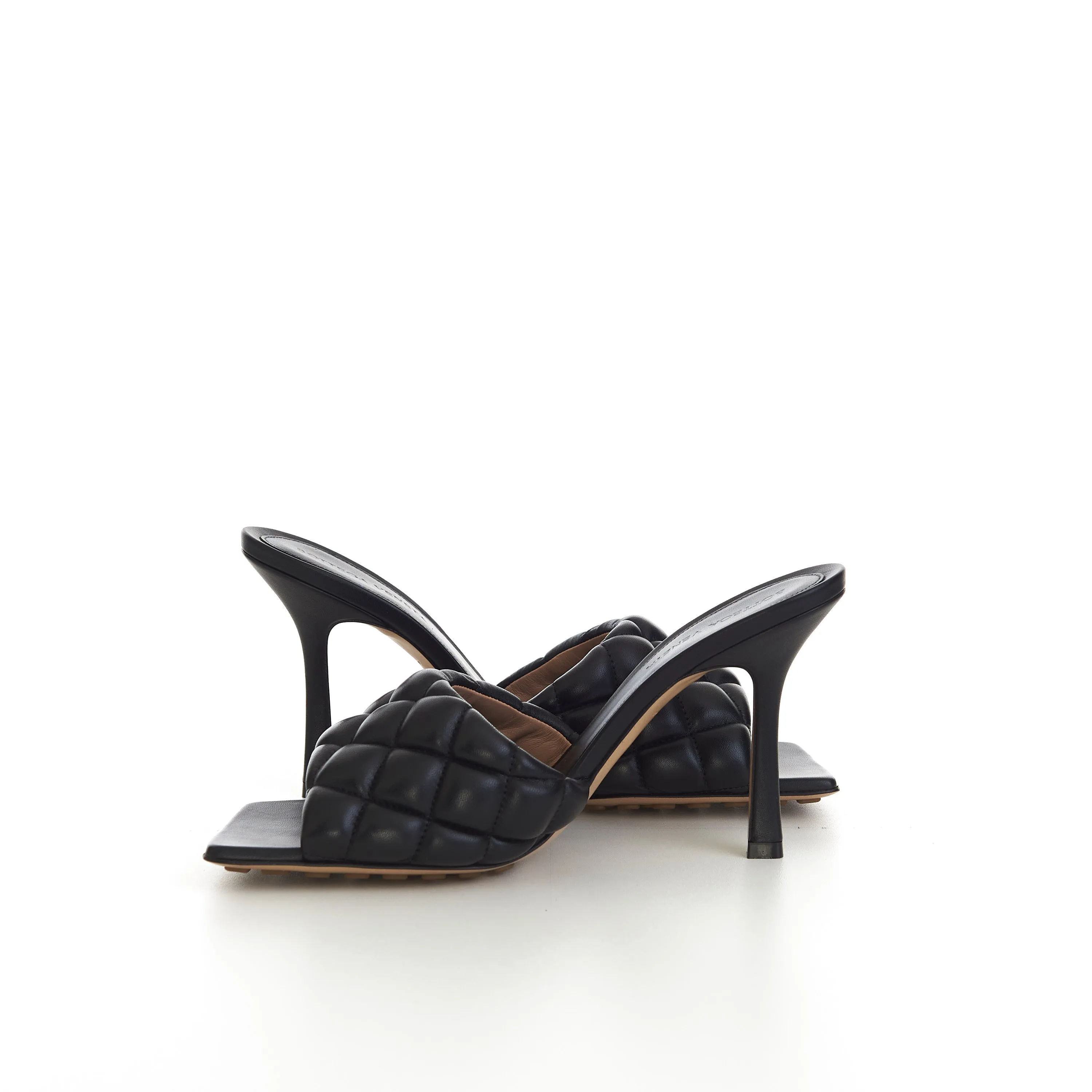 Padded Mules In Black Quilted Leather