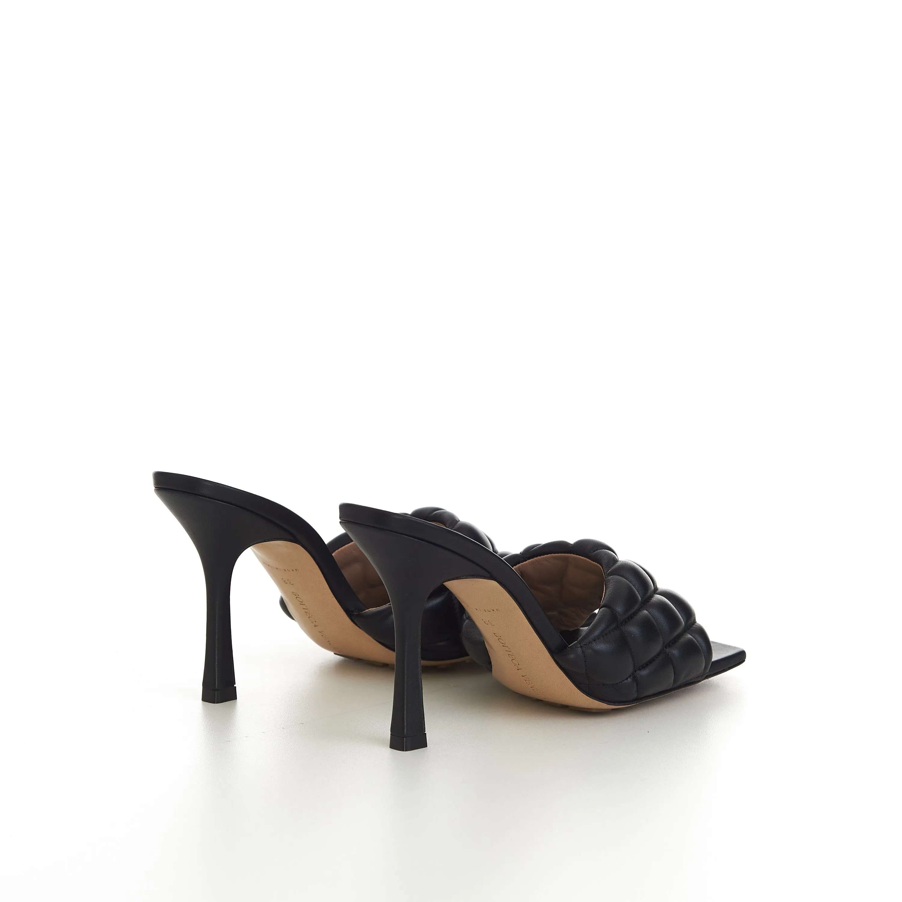 Padded Mules In Black Quilted Leather