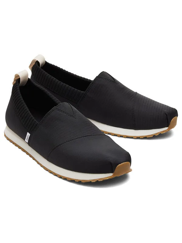 Resident Black Walking Shoes