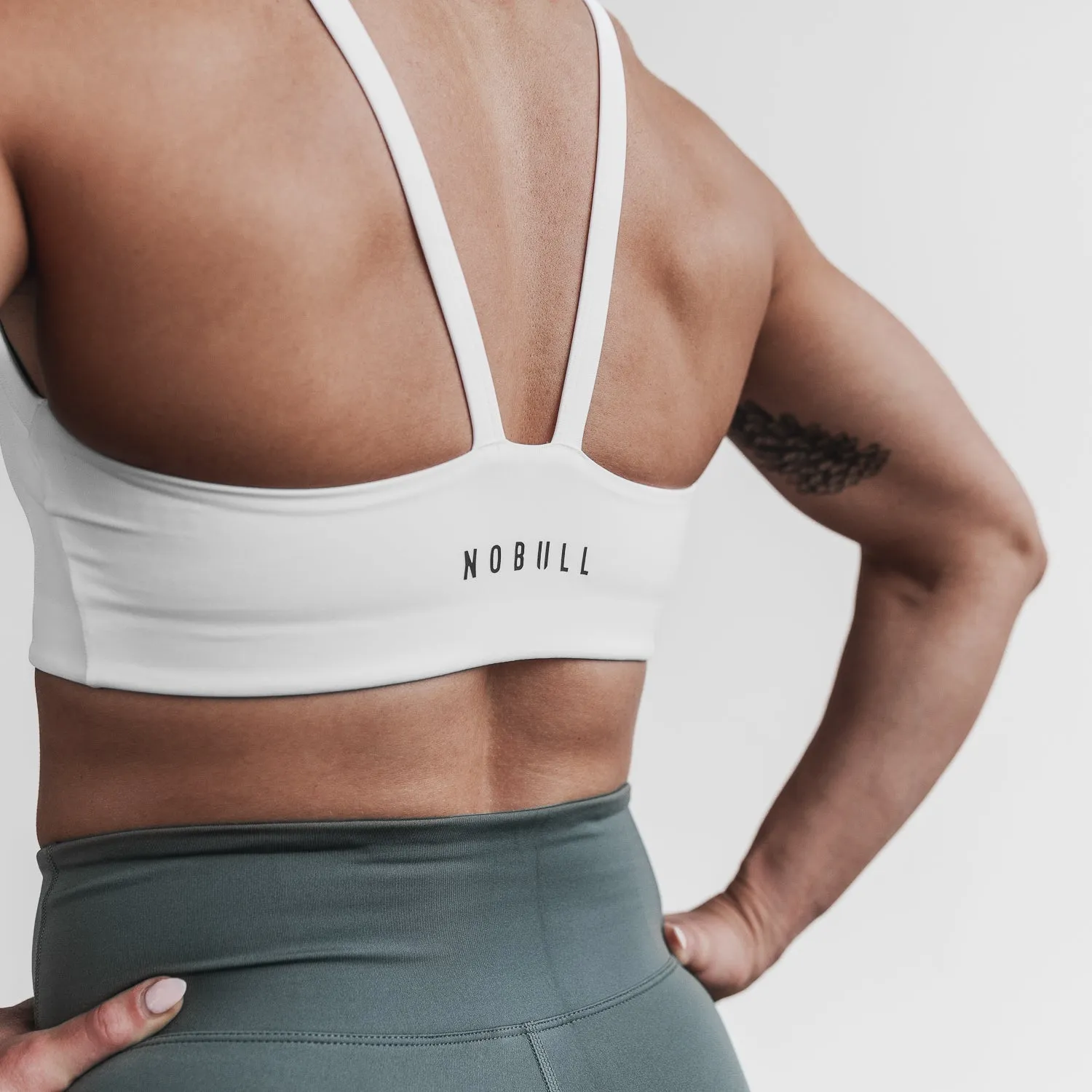 Sleek V-Back Sports Bra